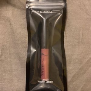 MAC Lip Glass in LoveChild